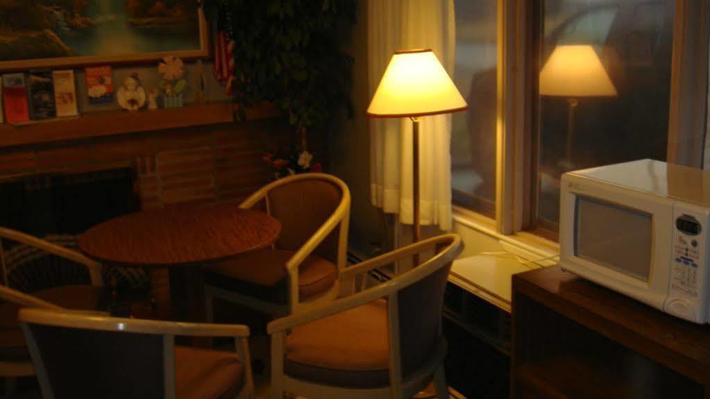 River Inn By Niagara Falls Exterior photo